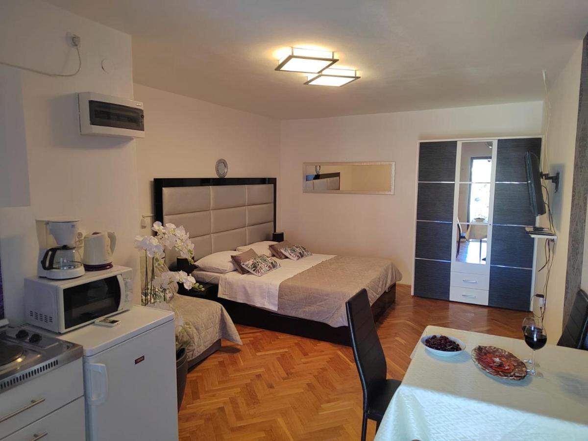 Apartment Mladenka Visnjik Zadar Eksteriør bilde