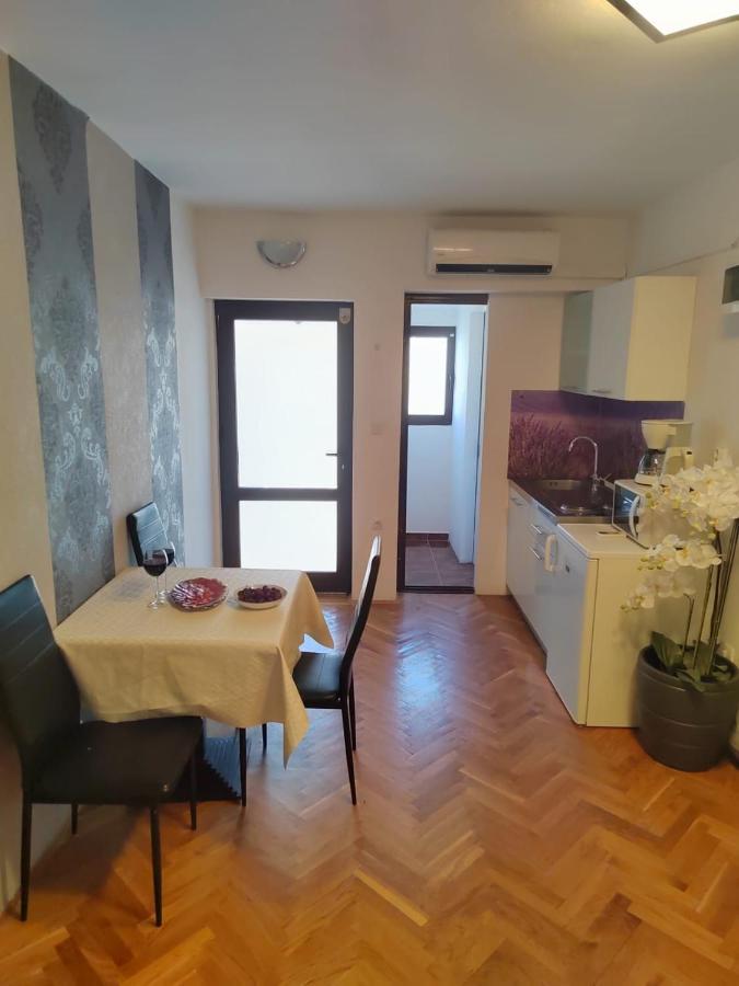 Apartment Mladenka Visnjik Zadar Eksteriør bilde